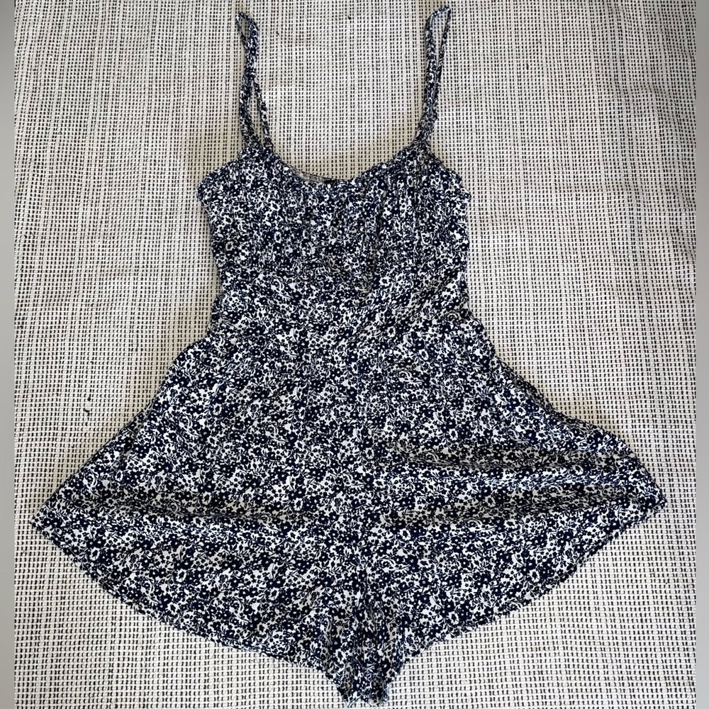 Alter’d State Romper, in great condition!